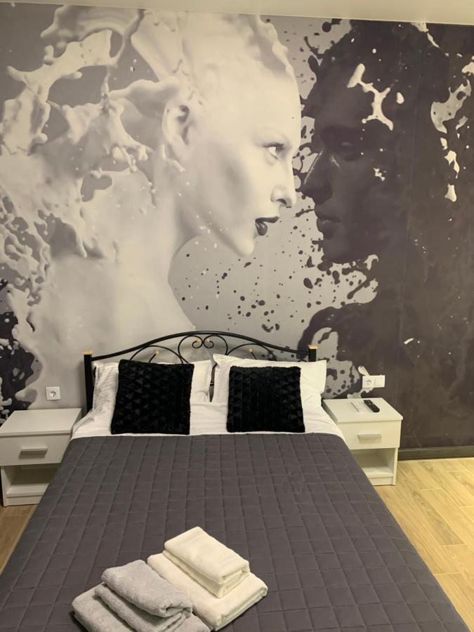 Academic St. Apartment Harkiv Dış mekan fotoğraf