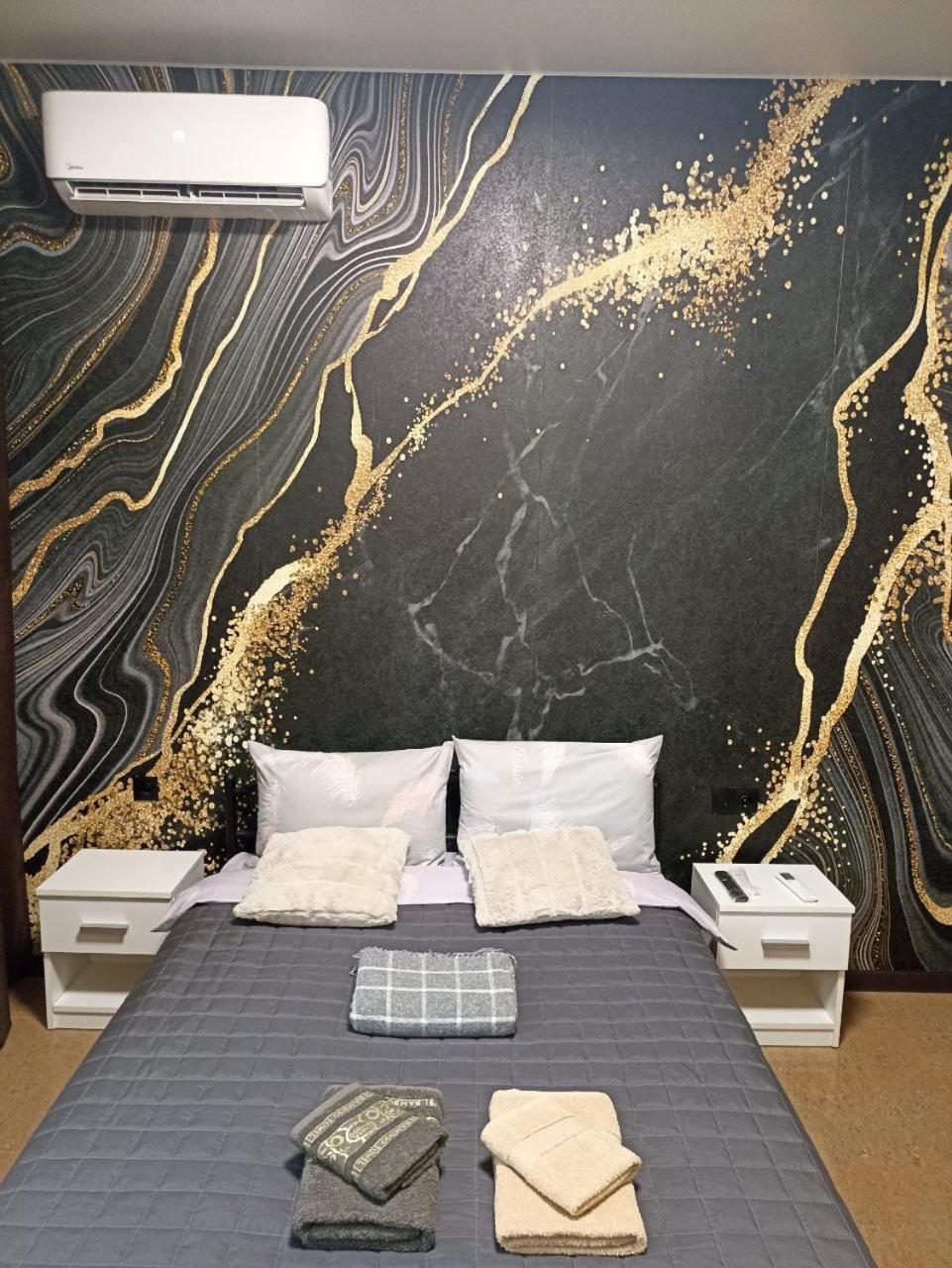Academic St. Apartment Harkiv Dış mekan fotoğraf